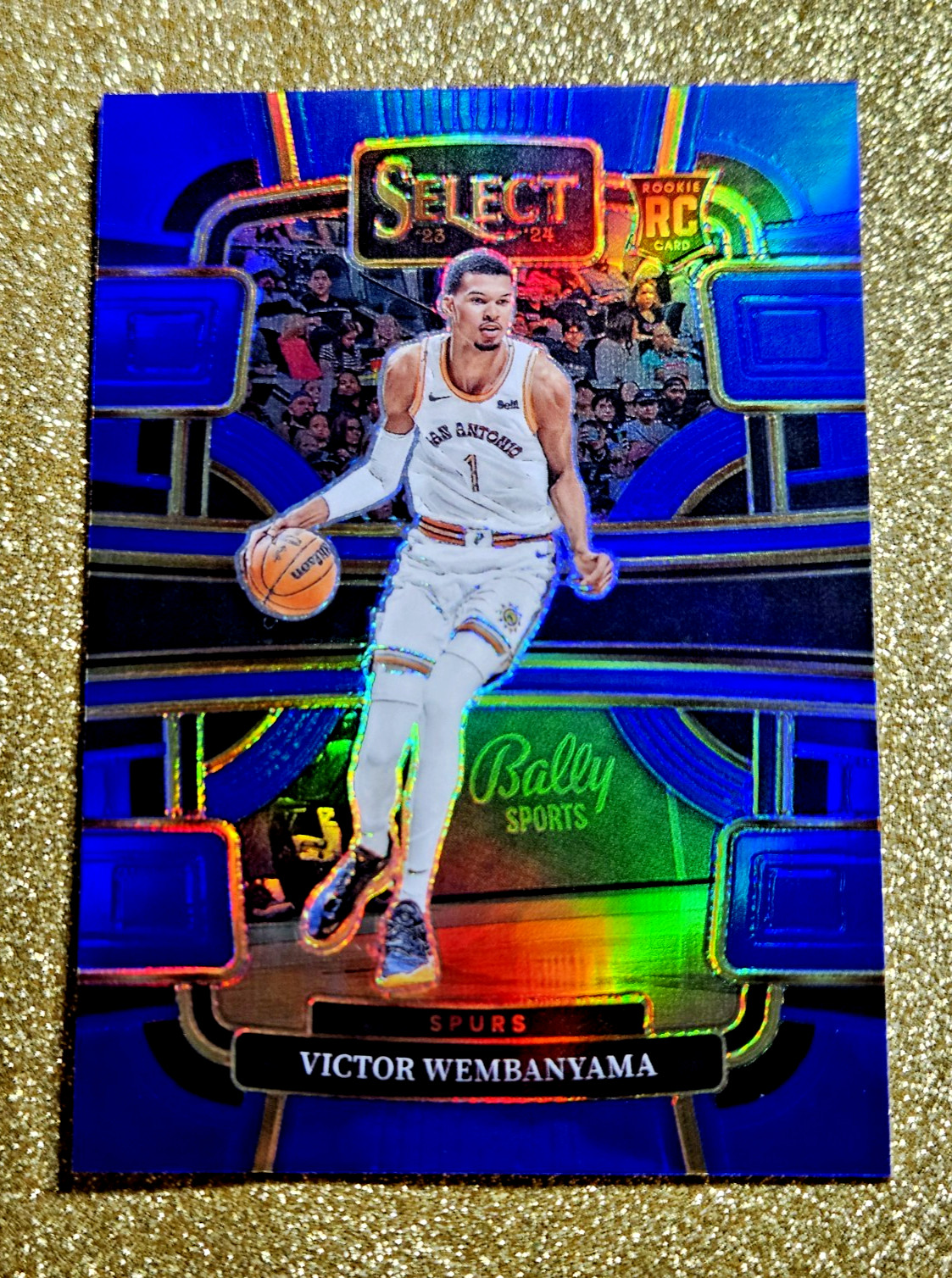 VICTOR WEMBANYAMA 2023-24 Panini Select Concourse Blue Prizm Holo Rookie RC 87 view 4