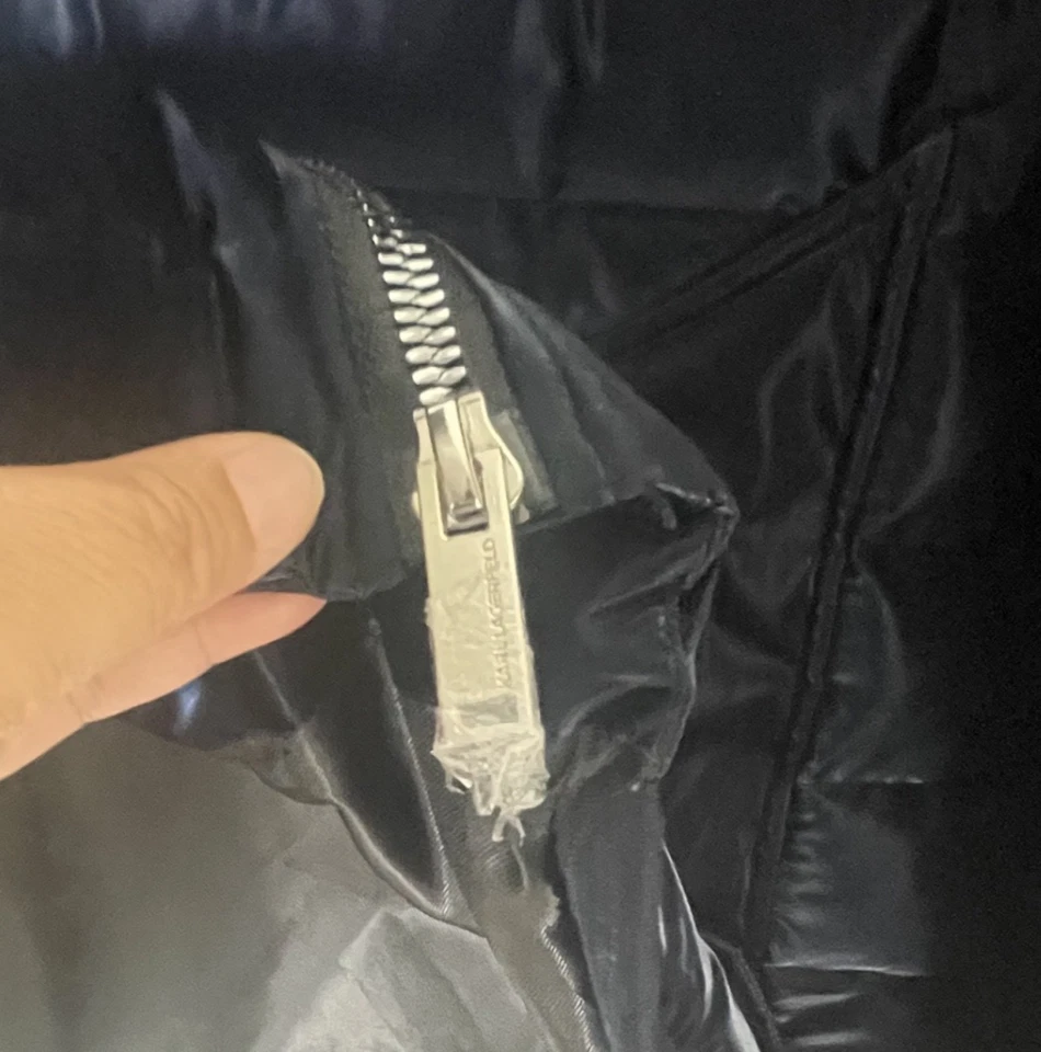 Chaqueta acolchada Karl Lagerfeld Paris Liquid Bomber para hombre talla XL azul brillante de lujo Foto 3 de 4