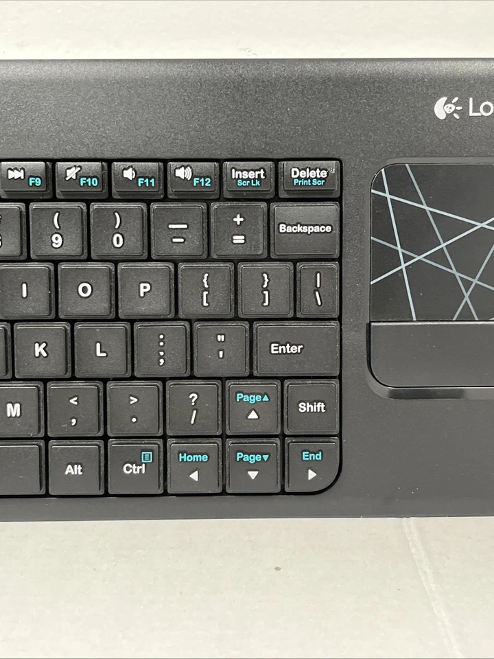 COMPACT Logitech Wireless Keyboard K400r and Trackpad WITH UNIFYING RECEIVER - Image 4 of 4