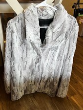 🧥Karen Kane Faux Fur Jacket Grey & White Textured Made in USA Luxe Soft L