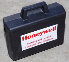 Interruttore Honeywell in valigetta assortita con 9 miniature e terminali