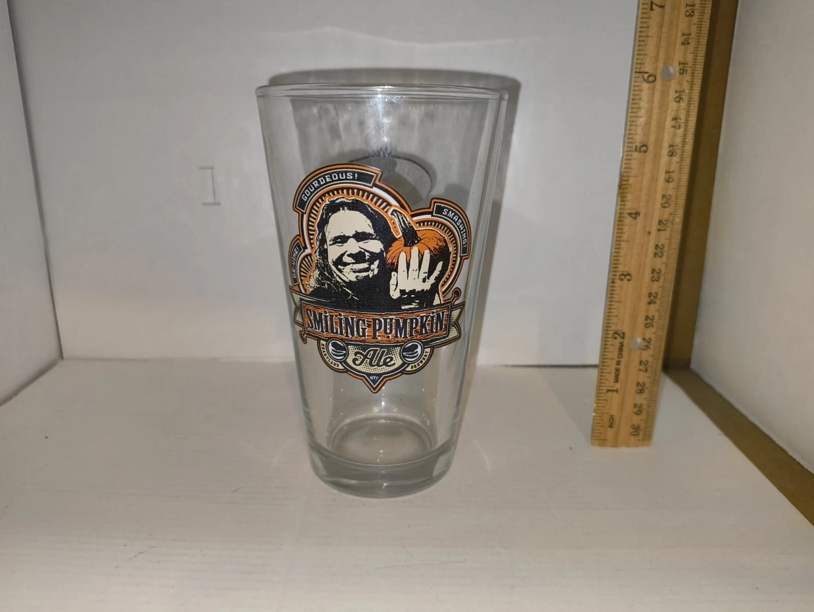 Smiling Pumpkin Ale Heartland Brewery Pint Craft Beer Glass GOURDEOUS!!
