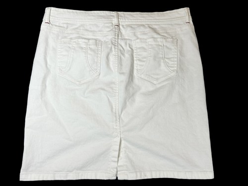 Vintage Women's Wrangler White High Waisted Denim Skirt Measures 38"x21" - Picture 3 of 7
