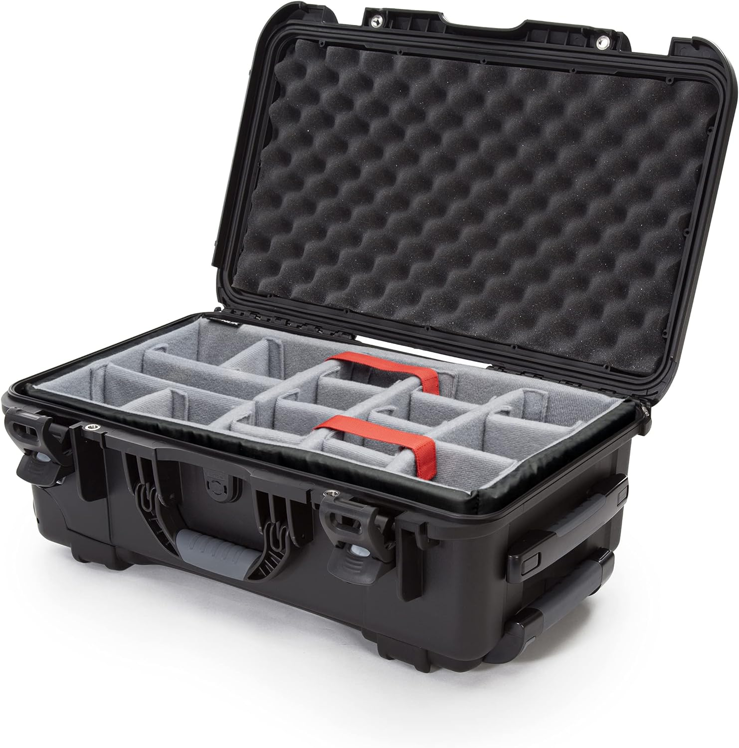 Travel Confidently with the Padded and Waterproof Wheeled Series 935 Case