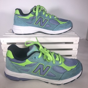 nb 990 womens