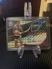 2019-20 Panini Spectra - Illustrious Legends Signatures Artis Gilmore Prizm /49