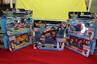   Voltron  84 Classic Legendary Lions COMPLETE SET Netflix Playmates  