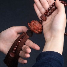 Small Leaf Red Sandalwood Lotus Car Hanging Pendant Rearview Mirror Decoration