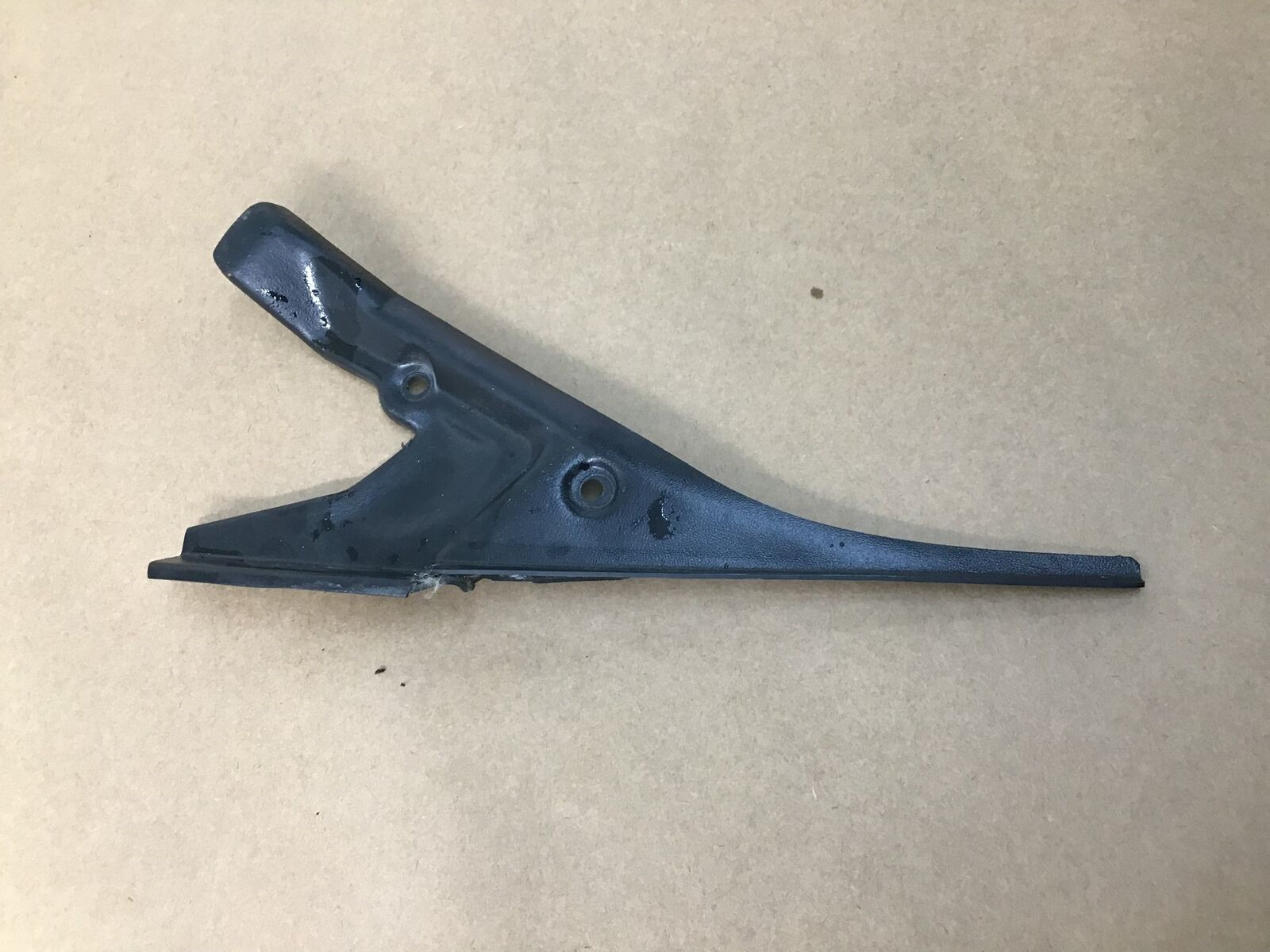 Aston Martin DB9 GT 2016 Front Right A Pillar Bracket Retainer Cover 13-16 ;:Y