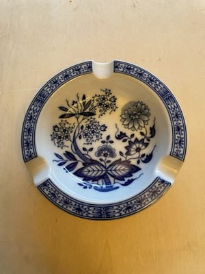 Hutschenreuther Porzellan Aschenbecher / Ascher