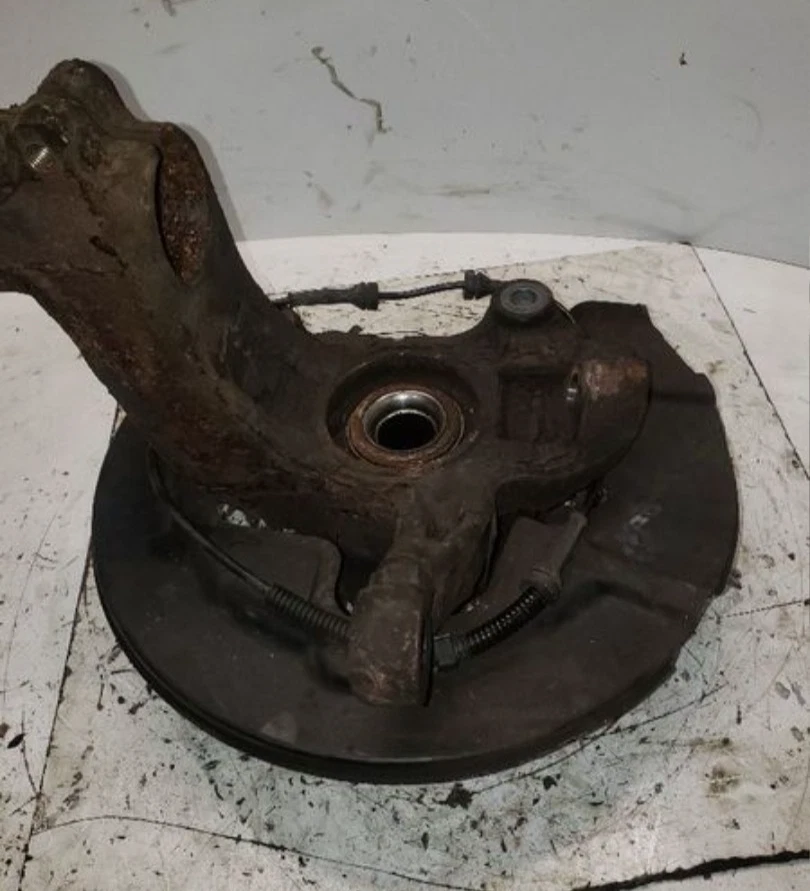 Land Rover LR2 2008-2015 conjunto de nudillos de husillo de conductor delantero izquierdo fabricante original Foto 3 de 4