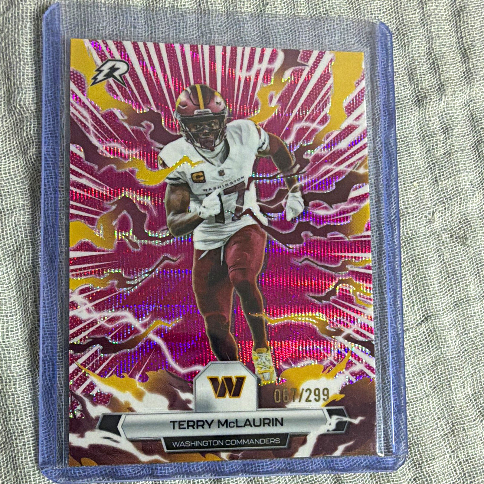 2024 Panini Phoenix Terry McLaurin Red Fade #132 Serial Numbered /299