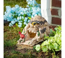 Plow & Hearth Decorative Resin Downspout Cover Icon for Gutters- Cardinal M93689