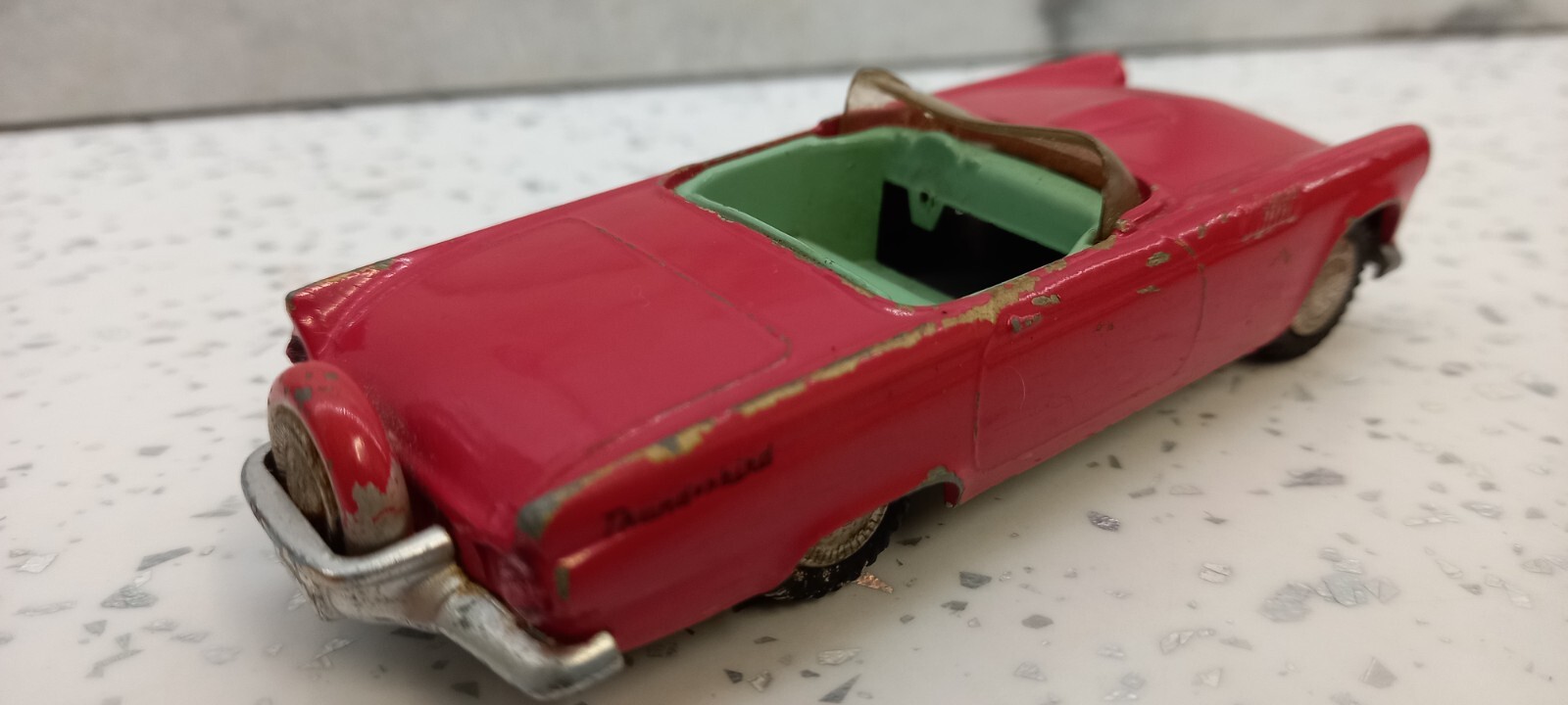 Tekno 809, Ford Thunderbird - Free Price Guide & Review