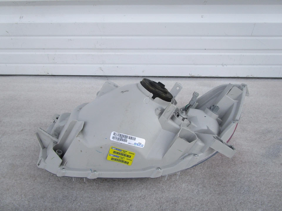Faro pasajero derecho Toyota Highlander Depo 2008 2009 2010 08 09 10 Foto 4 de 4