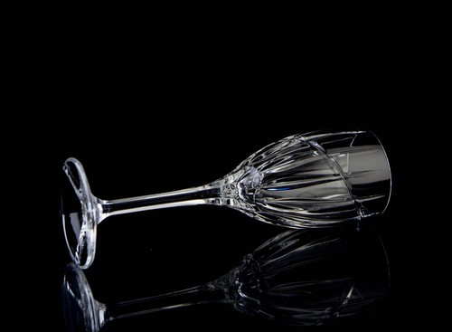 Mikasa Uptown Wine Glasses Set of 5 Elegant Vintage Crystal Stemware - 第 3/4 張圖片