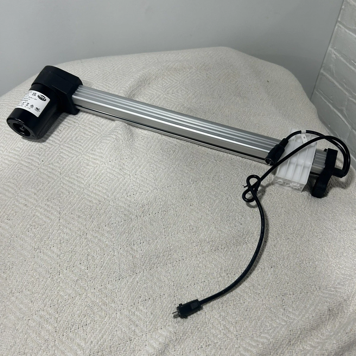 Recliner motor model r8123 hot sale