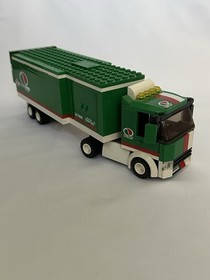 LEGO CITY: Grand Prix Truck (60025) INCOMPLETE
