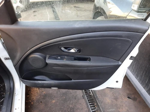 20005R Enganche Cinturon Trasero Derecho para RENAULT MEGANE III SPORT T 8675689 - Imagen 10 de 10