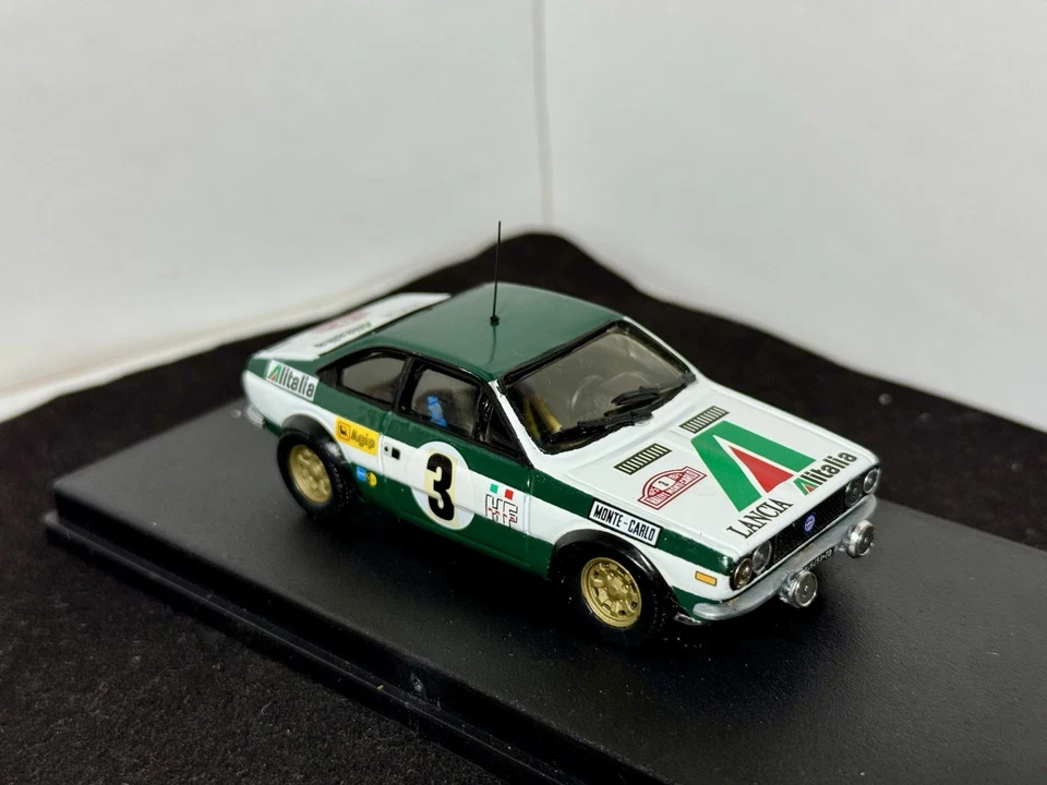 LANCIA BETA COUPÈ ALITALIA #3 BALLESTRIERI- SODANO RALLYE MONTECARLO 1975 1:43 - Immagine 4 di 4