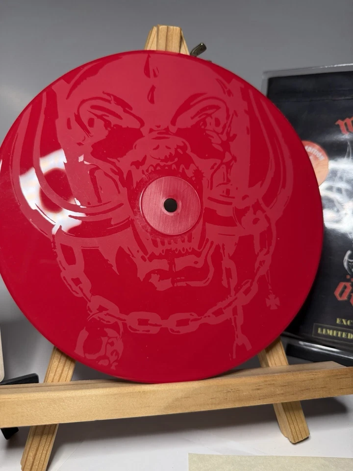 2016 Motörhead Overkill 7” Inch Cleopatra Limited Editon Red Vinyl Never Played - Image 4 of 4