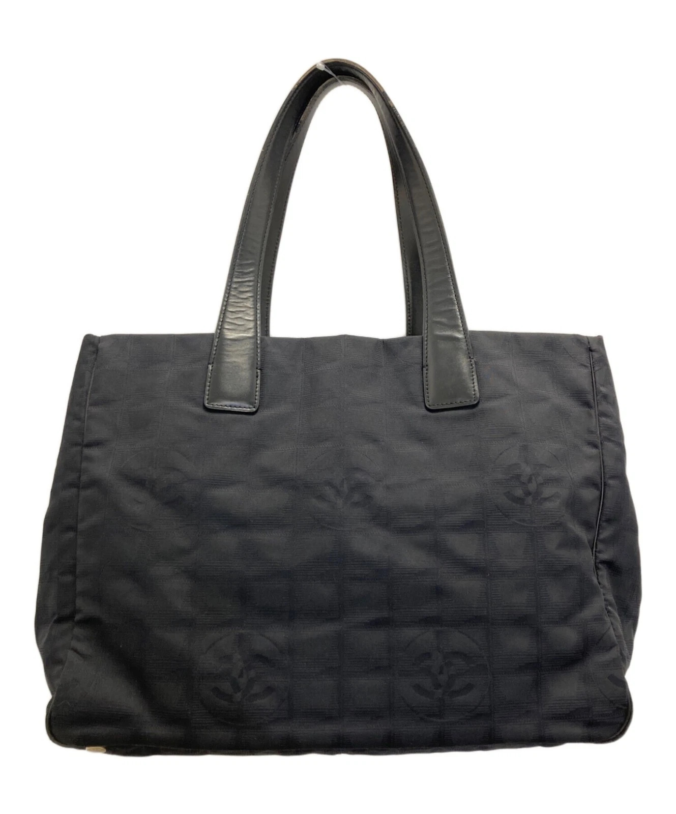 Chanel — Chanel MM MM Black Tote Bag #TFB6577