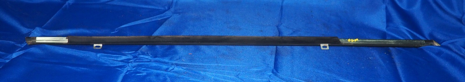 2006-2012 Bentley Flying Spur Left Front Middle Door Belt Molding Chrome Trim OE