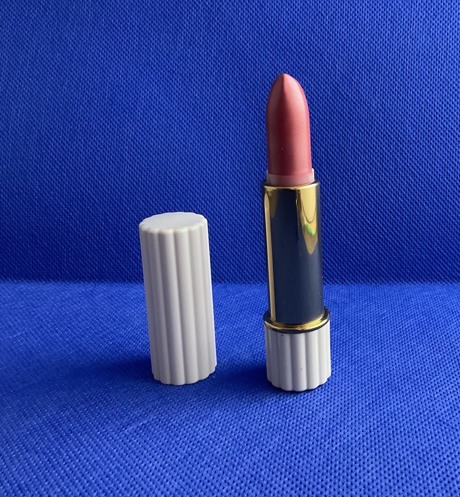 ESTEE LAUDER STARLIT PINK 45 ALL DAY LIPSTICK VINTAGE WHITE RIBBED TUBE