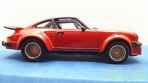 EAGLE COLLECTIBLES 1/43 Porsche 934 Turbo - Picture 7 of 9
