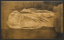 Valencia. SAGUNTO. Castle. Roman statue found in excavations.