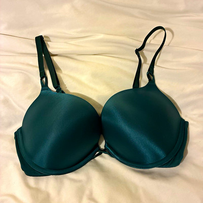 Victoria's Secret Bombshell Plunge Bra 36C Green Padded Underwired Adjustable