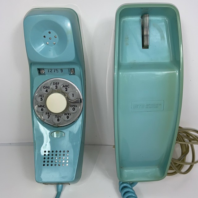 GTE Vintage Trimeline Princess Dial Telephone Wall Desk Turquoise