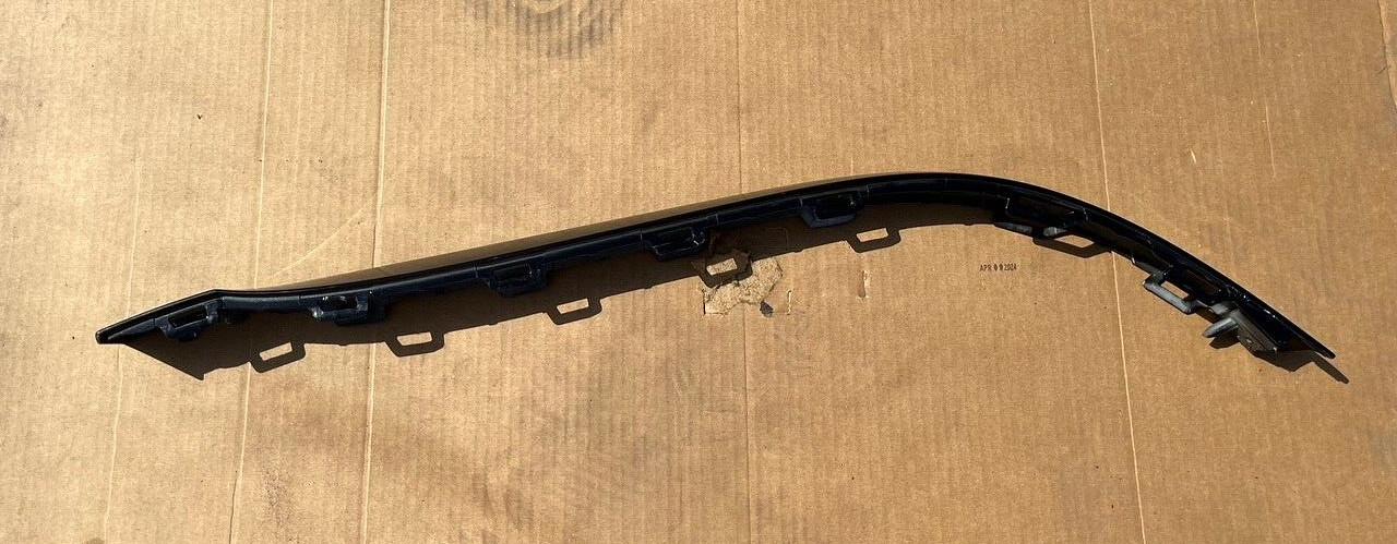 2012 - 2016 BENTLEY GT GTC LEFT REAR TRIM FOR BUMPER OEM 3W3 807 917