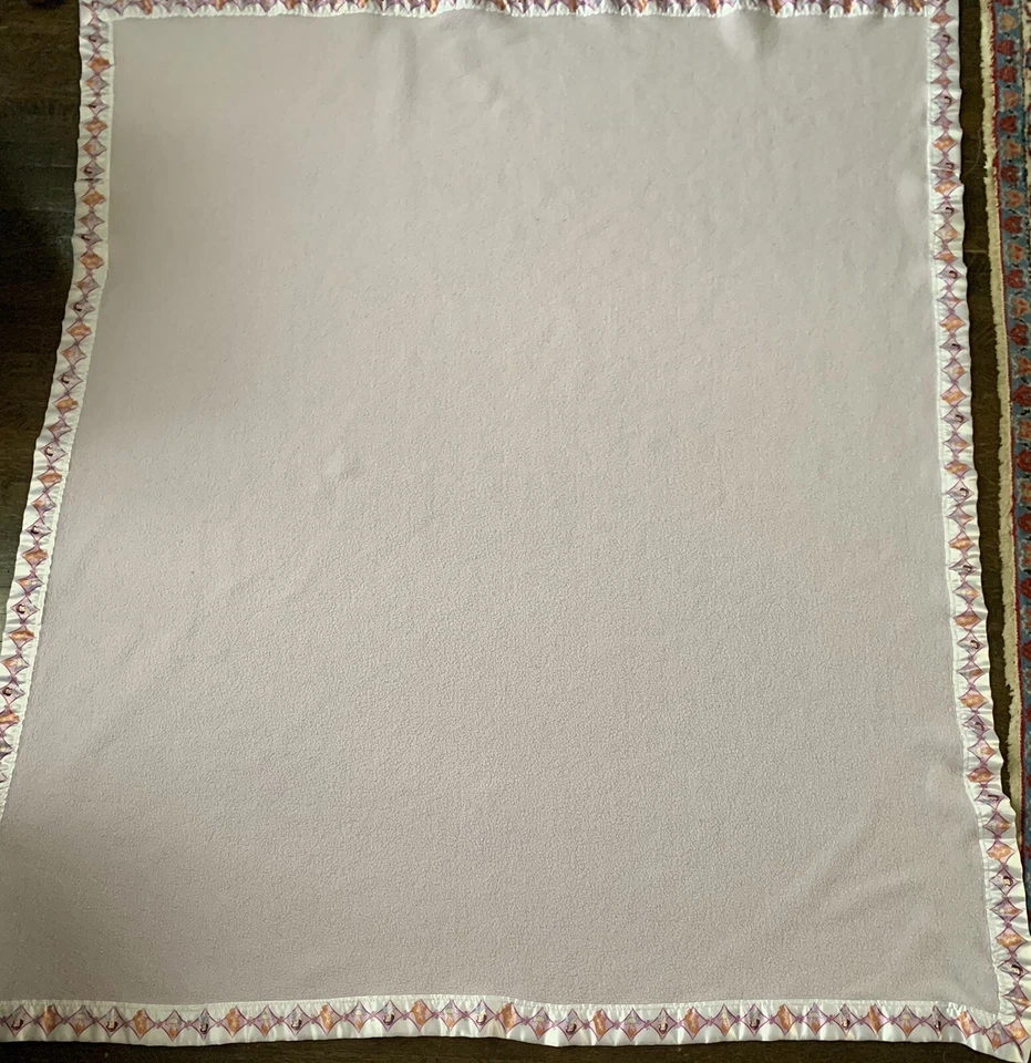 "Manta Princesas Disney Niño Pequeño Tiro Púrpura, Borde Satinado 60"x 53""" Foto 3 de 4