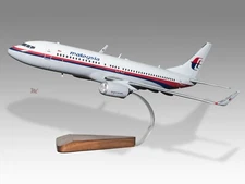 Boeing 737-800 Malaysian Airlines Livery Desk Wood Airplane Model Small 1/130