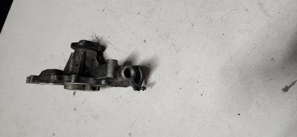 04-06 dodge sprinter 2.7l 柴油发动机 t1n firightliner 水泵 2500 3500 — 第 3/4 张图片