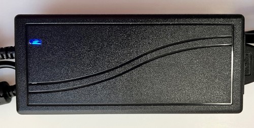 CJ-1206 AC/DC Adapter 100-240VAC input, 12VDC 6A Output - 第 3/4 張圖片