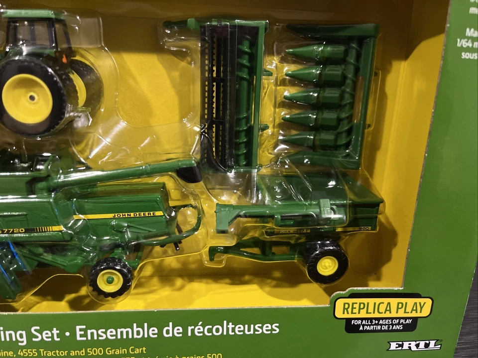 2022 ERTL 1:64 JOHN DEERE Harvest Set 7720 Combine 4555 Tractor & 500 Grain Cart - Image 3 of 4