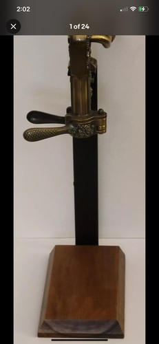 Wine Opener Rogar Estate Antique Brass Table Top Wood Base - Picture 3 of 3