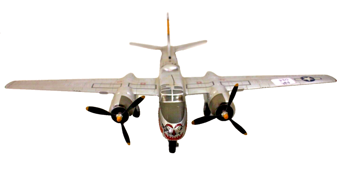 ボーイング公認 ホビーマスター1:72 Douglas A-26 Invader Amazon.com: for Hobby Master for DOUGLAS A-26C INVADER USAF
