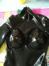 3422 Men latex catsuit with fixed C cup silicone breast gummi cross-dresser 0.4