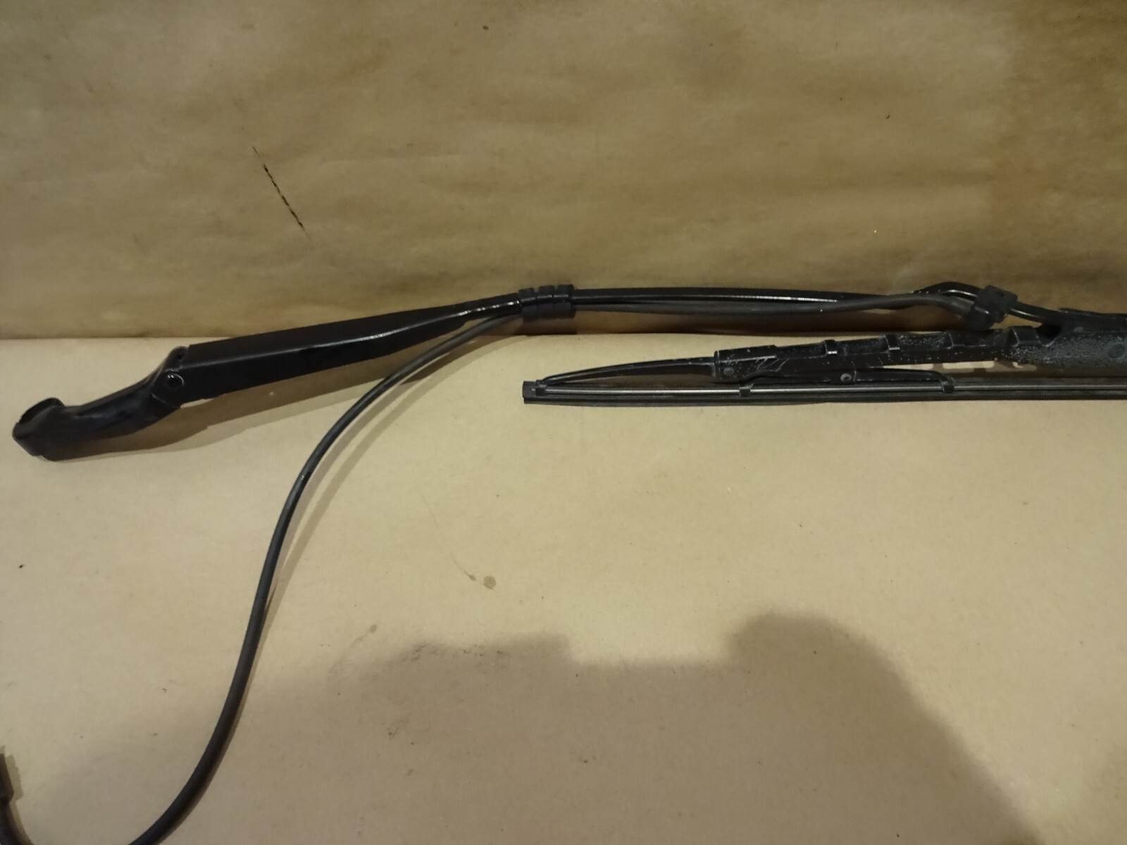 Ferrari 355  Passenger / RH Windshield Wiper Arm  (USED) -  P/N 64610200