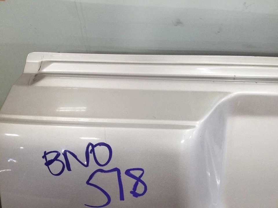 97 1997 LEXUS LX450 OEM LOWER TRUNK TAILGATE ASSEMBLY SILVER  Foto 4 de 4