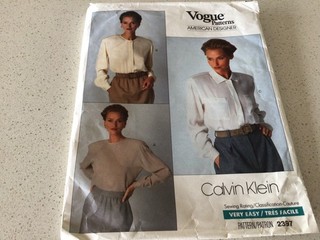 sewing pattern Vogue 2397 Size CUT TO SIZE 14