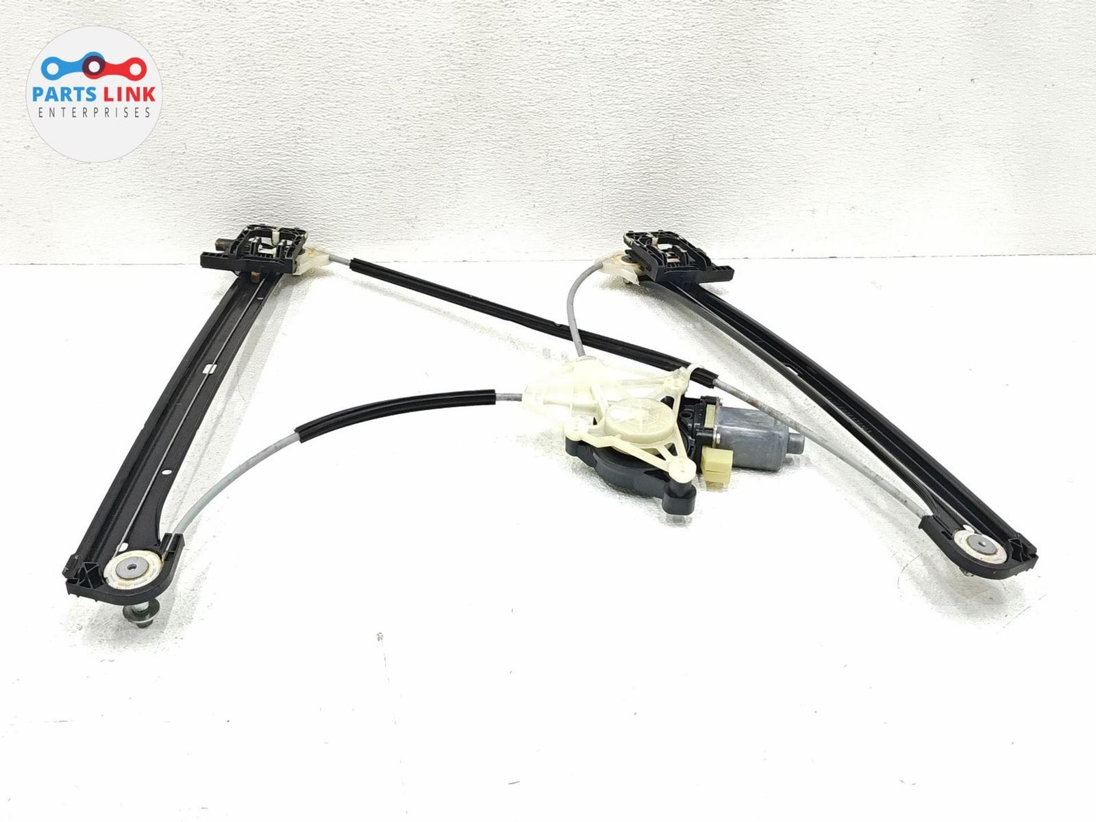 Bentley Bentayga Speed 2017-2020 Rear Right Window regulator