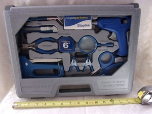 NIB PROJECT PARTNERS  HOBBY & CRAFT  TOOL SET Measure Glue Cut Staple Clamp