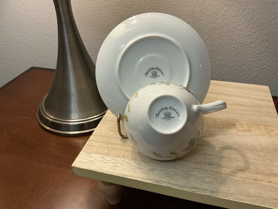 Juego de 8 tazas de té y platillos Halsey Swirling Leaves Japón diseño de hojas elegantes Foto 4 de 4