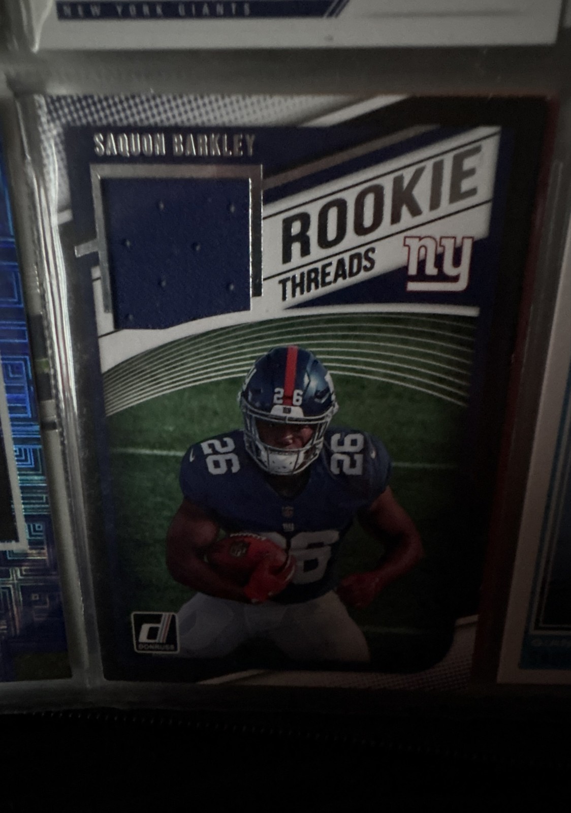 2018 Panini Donruss - Rookie Threads Saquon Barkley #6 (MEM, RC)
