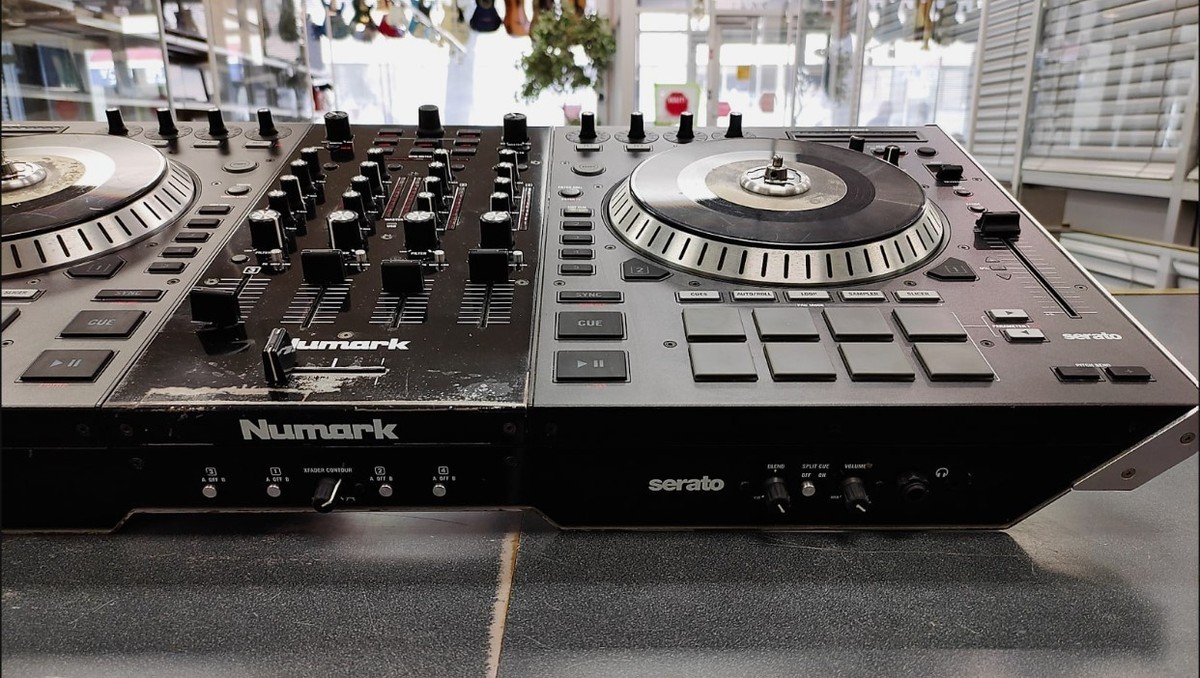 Numark NS7II 4 Channel Motorized Digital DJ Controller & Mixer | eBay