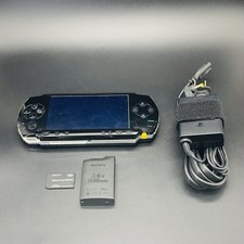 Sony PSP-1001 PlayStation Portable Console Black OEM Charger Battery and SD Card